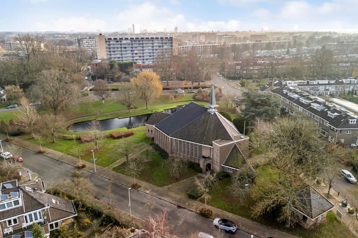 Photo 48 of Burgemeester van der Voort van Zijplaan 63