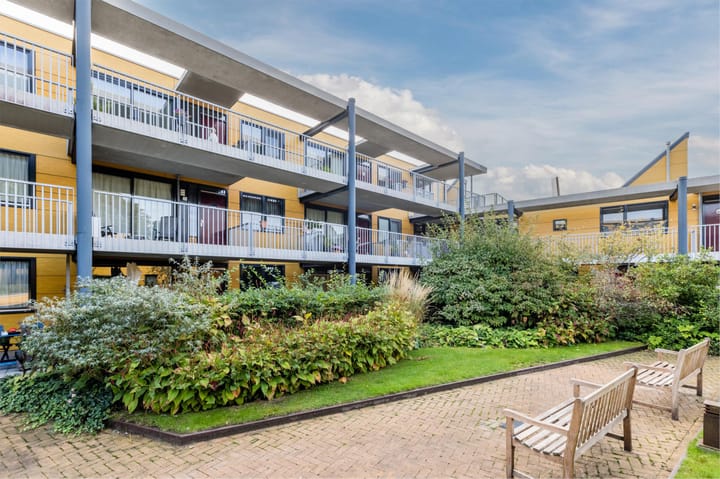 Photo 2 of Merelstraat 34