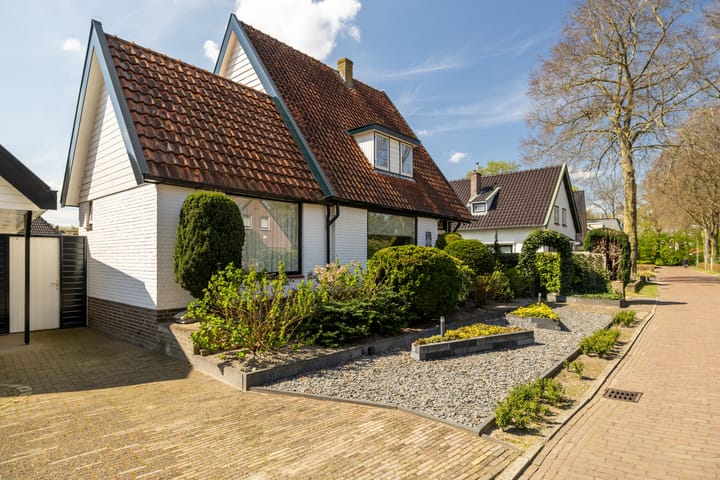 Photo 4 of Dokter Huisinghlaan 7