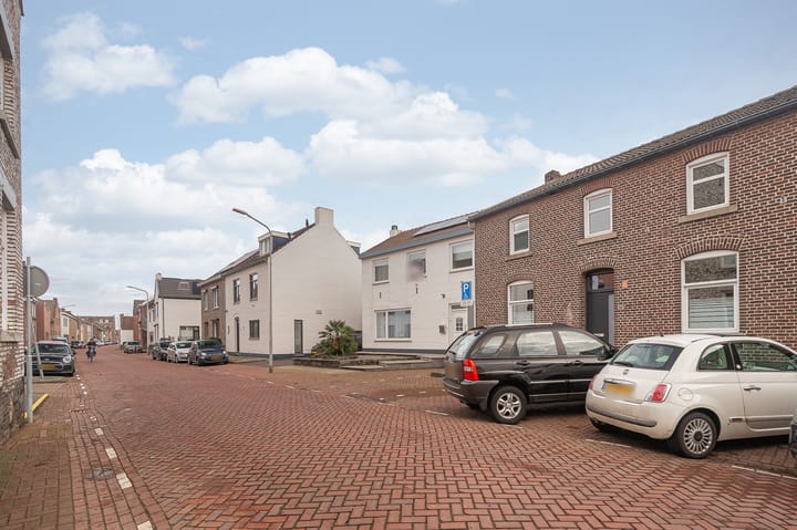 Foto 33 van Heugemerstraat 267