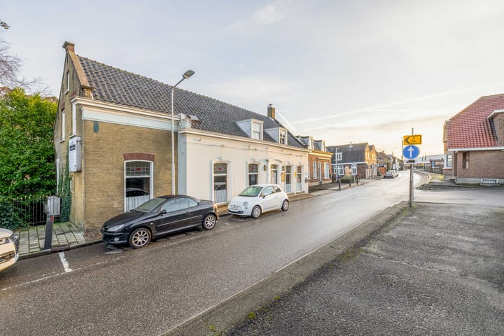 Photo 7 of Dorpsstraat 114