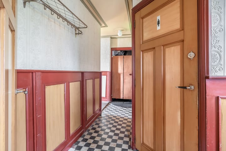 Photo 11 of Dorpsstraat 114