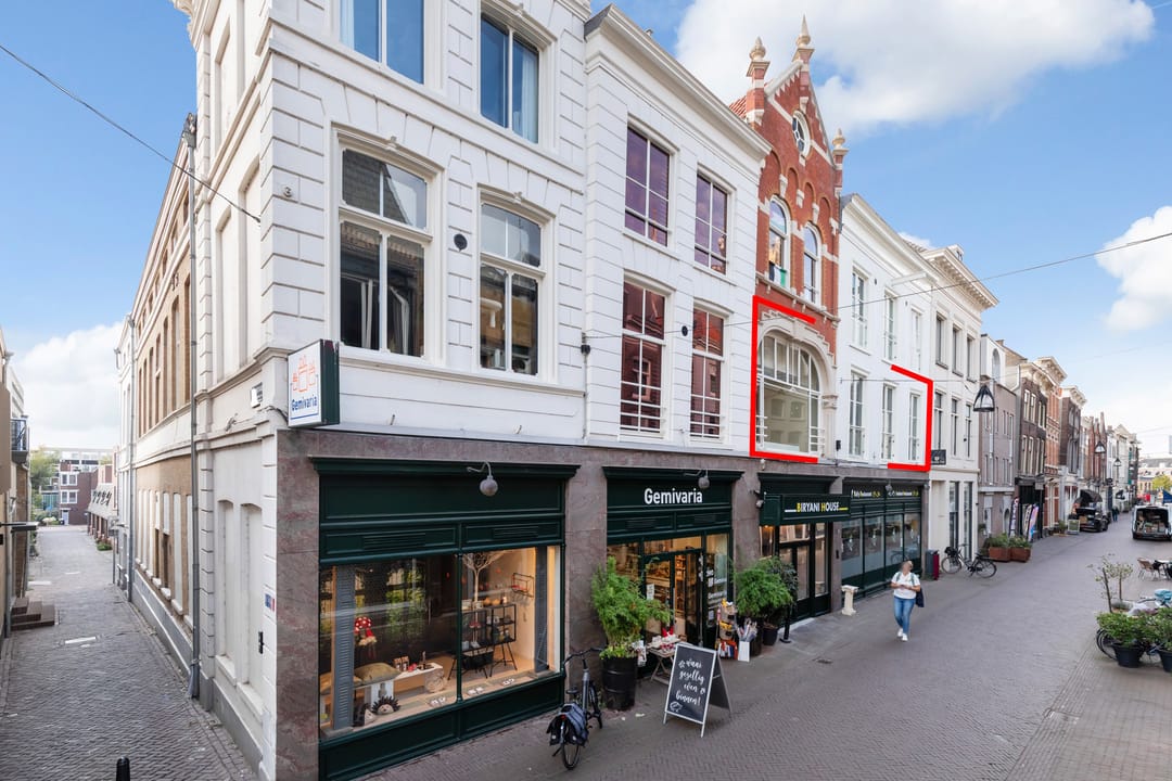 Photo 1 of Pelserstraat 3-A