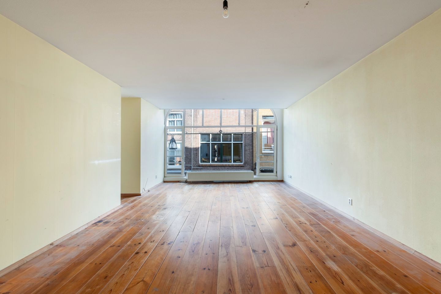 Photo 10 of Pelserstraat 3-A