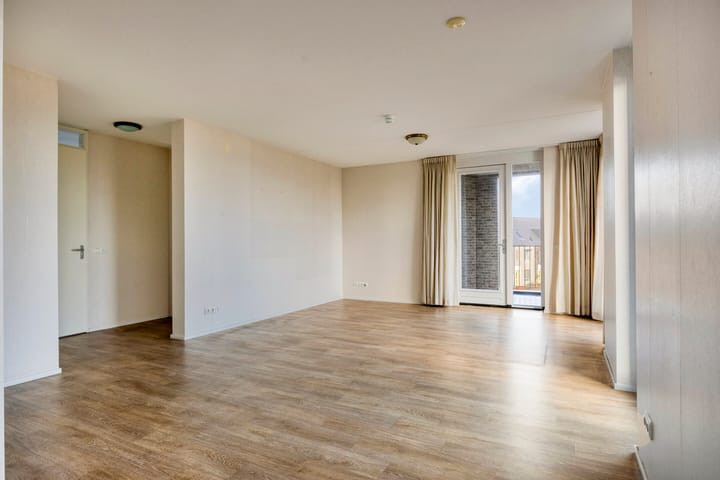 Photo 15 of Koninginnedijk 192