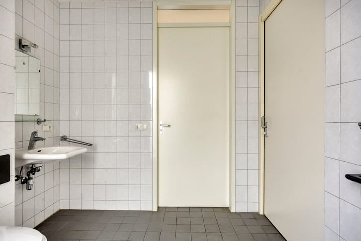 Photo 26 of Koninginnedijk 192