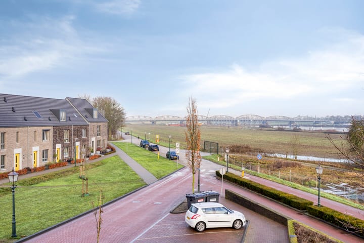 Photo 31 of Koninginnedijk 192