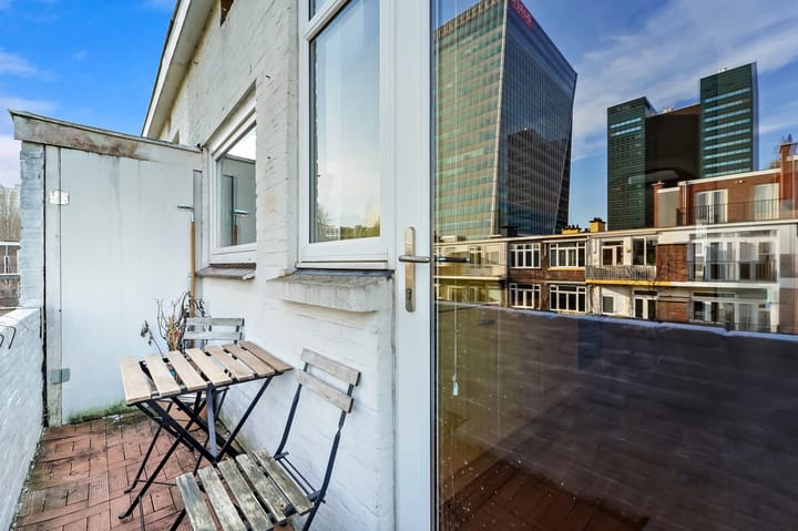 Photo 11 of Volkerakstraat 60