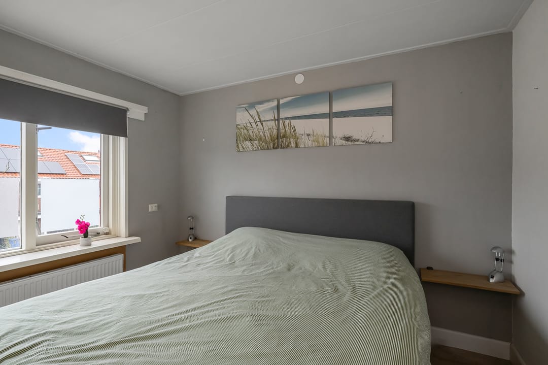 Photo 13 of Ruisdaelstraat 25