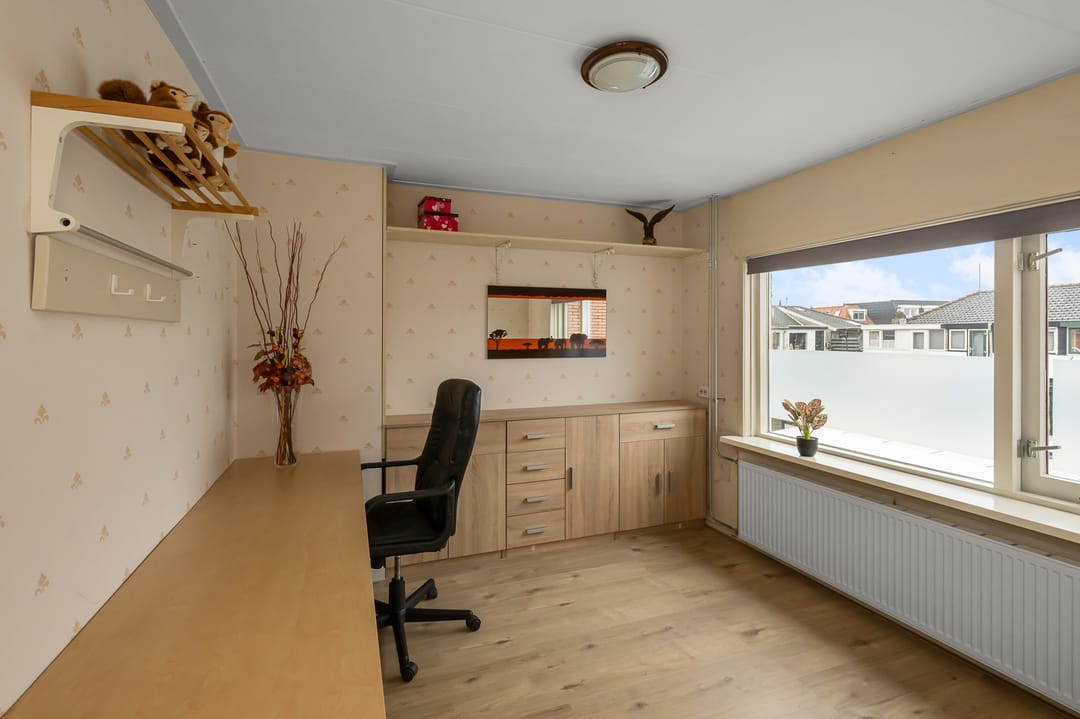 Photo 17 of Ruisdaelstraat 25