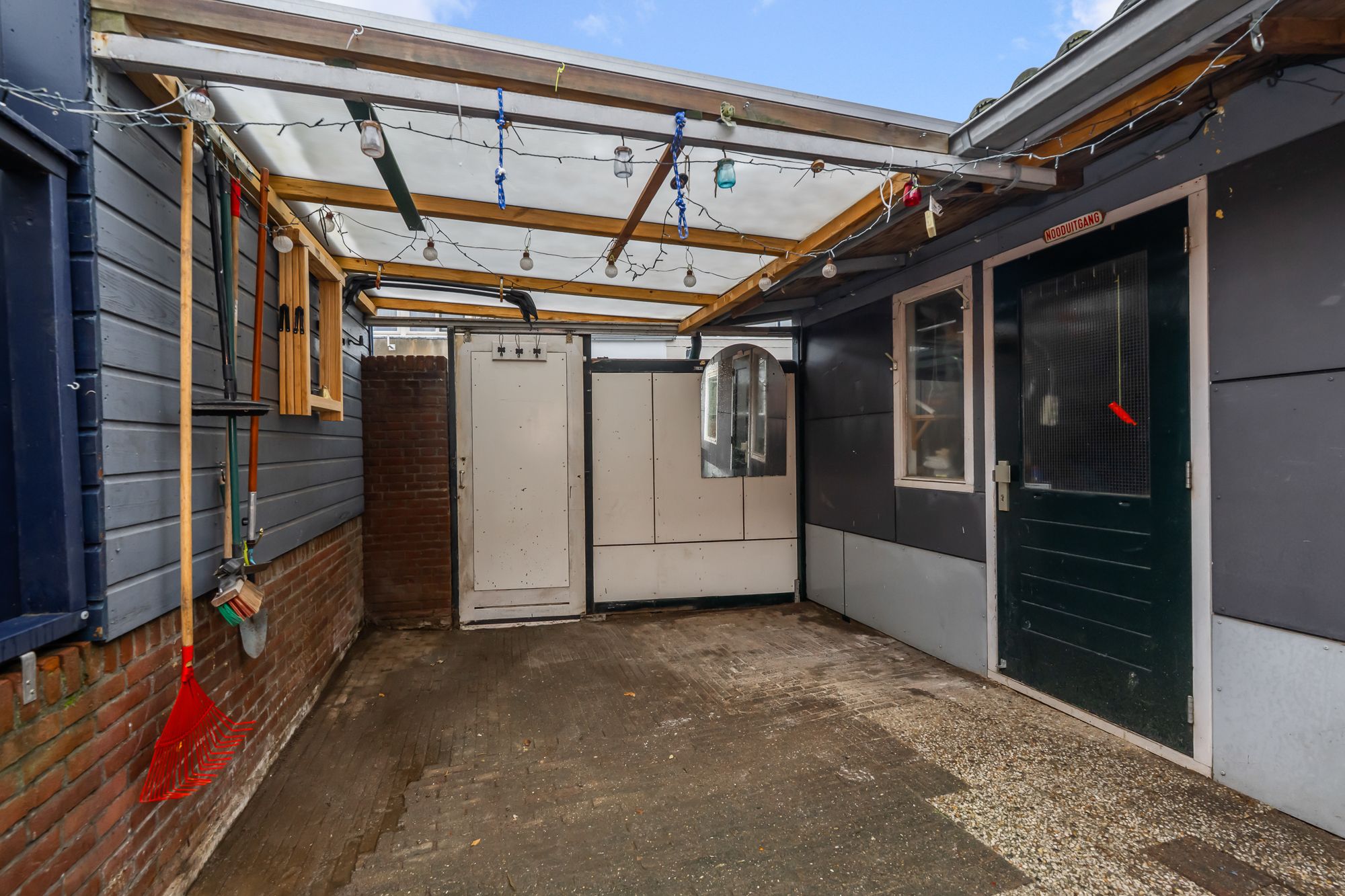 Photo 27 of Ruisdaelstraat 25