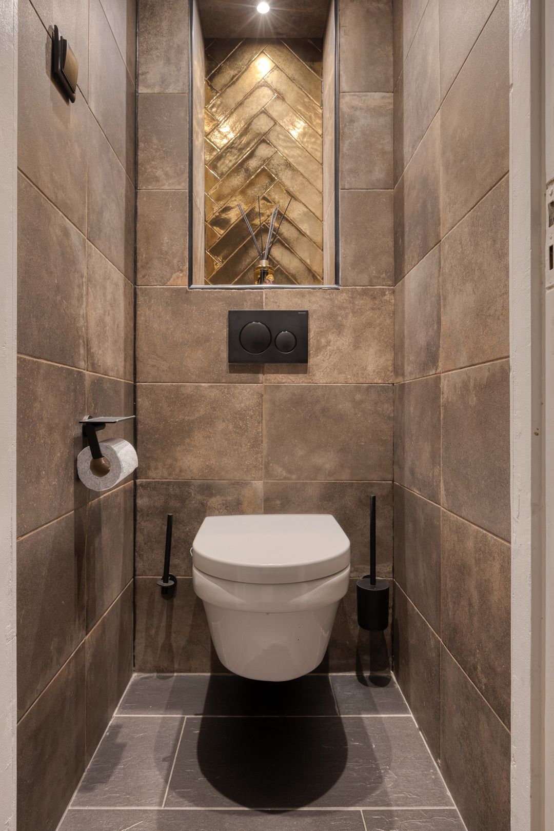 Photo 11 of Lodewijk Roelandtstraat 4