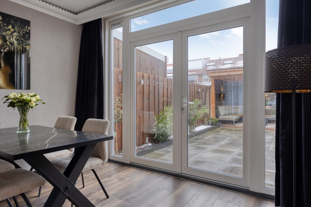 Photo 17 of Lodewijk Roelandtstraat 4