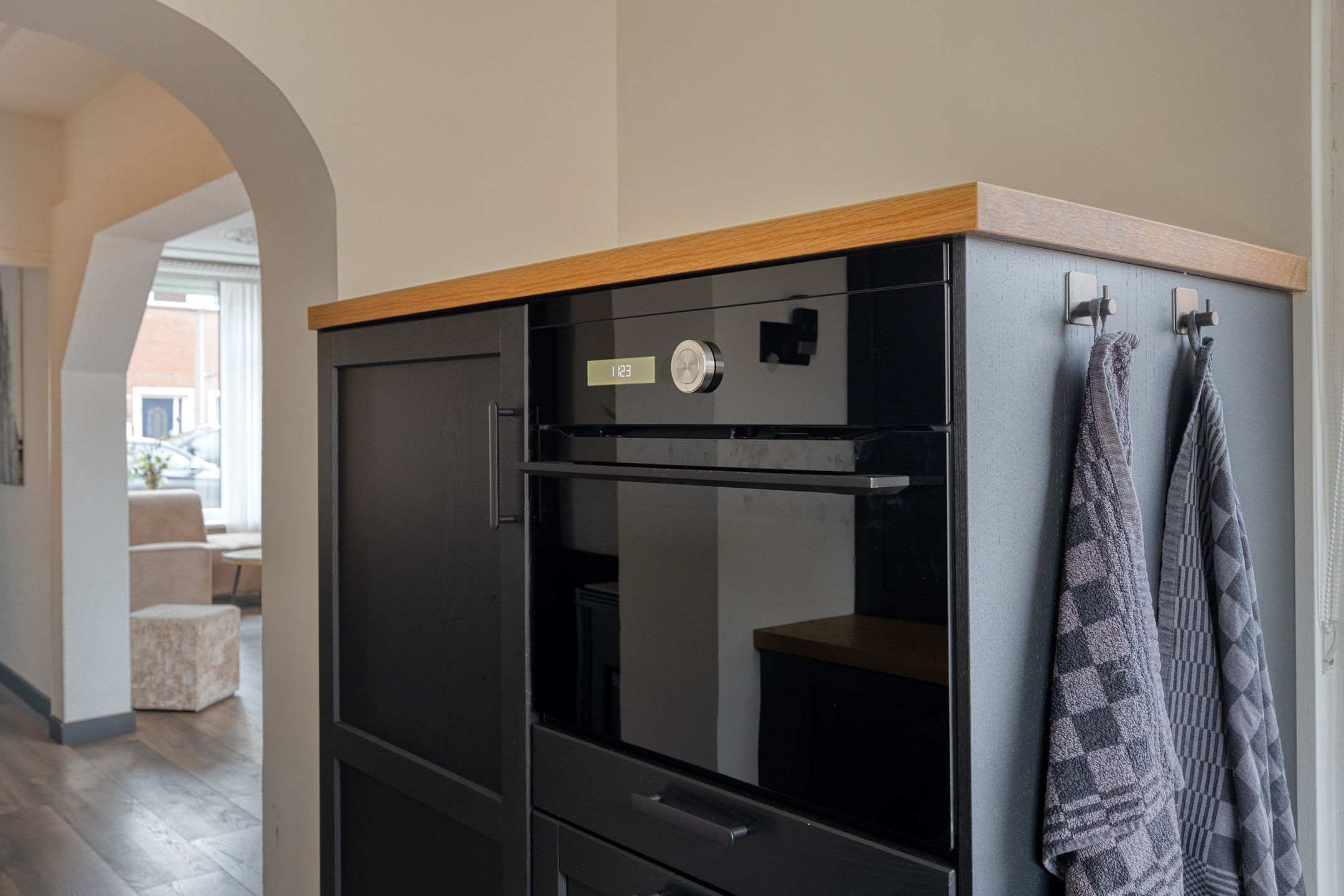 Photo 21 of Lodewijk Roelandtstraat 4