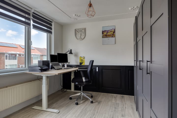 Foto 32 van Lodewijk Roelandtstraat 4