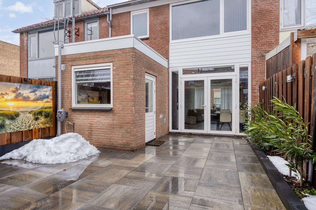 Photo 41 of Lodewijk Roelandtstraat 4