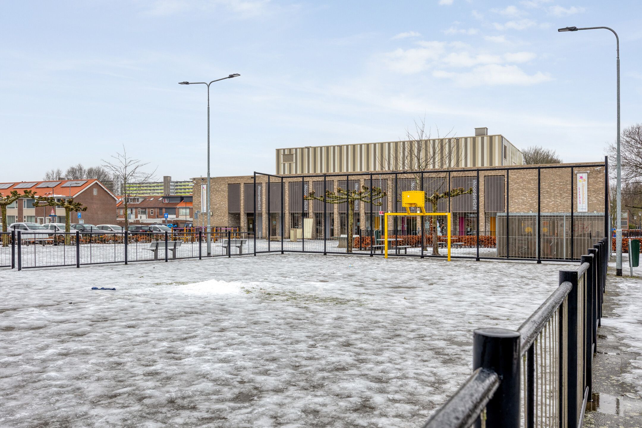 Photo 42 of Lodewijk Roelandtstraat 4