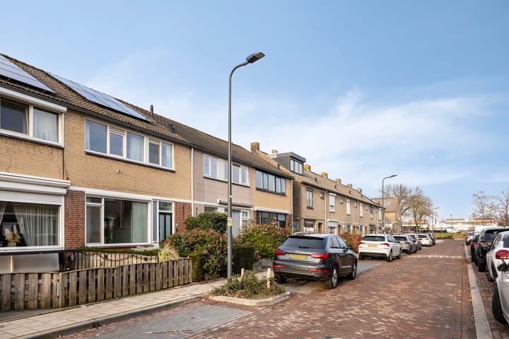 Foto 35 van Zwollestraat 12