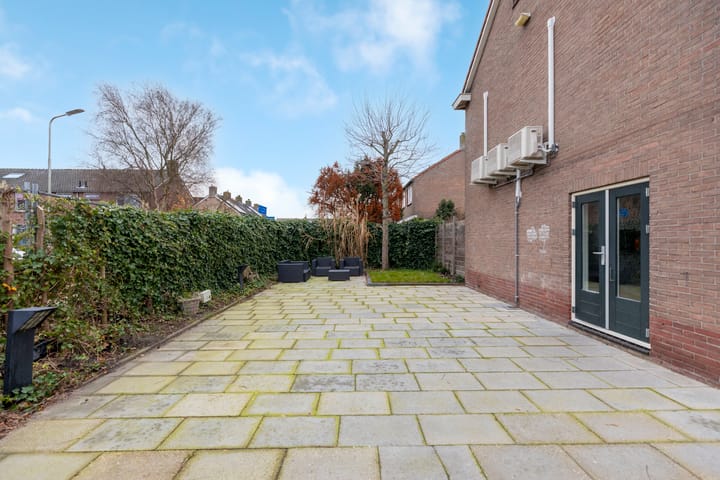 Foto 43 van Wiekslag 17