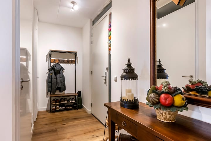 Photo 11 of Aardbeivlinder 68-23