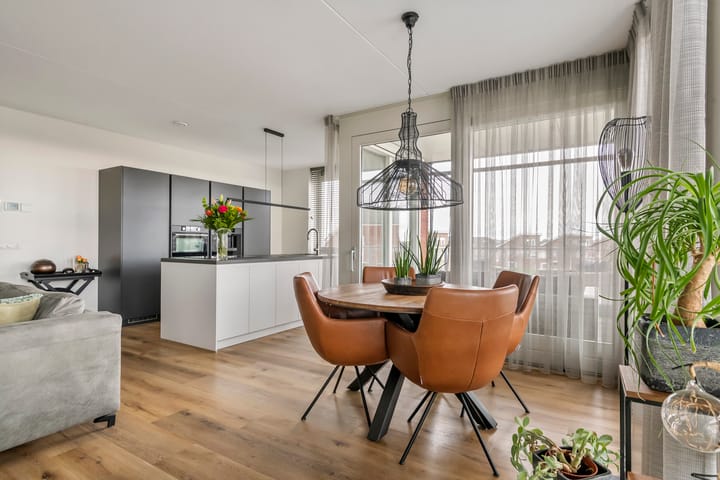 Photo 27 of Aardbeivlinder 68-23