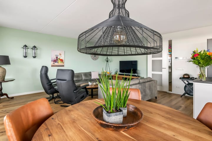 Photo 30 of Aardbeivlinder 68-23