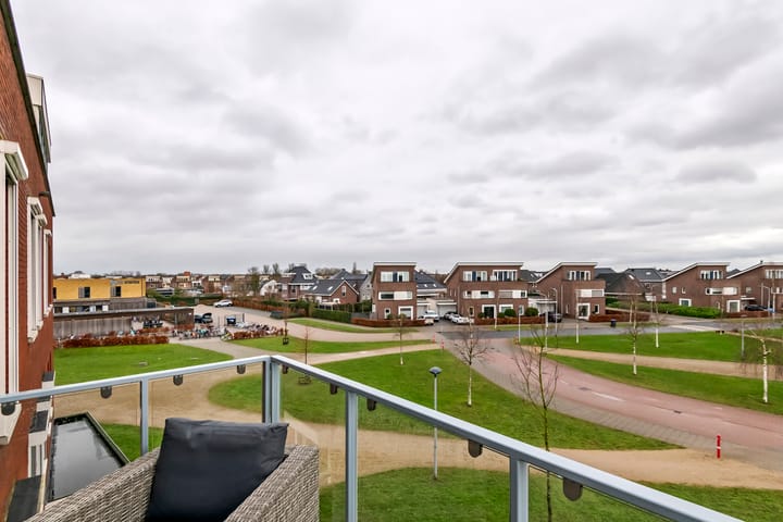 Photo 39 of Aardbeivlinder 68-23