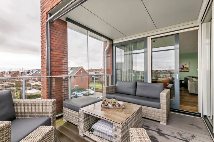 Photo 40 of Aardbeivlinder 68-23