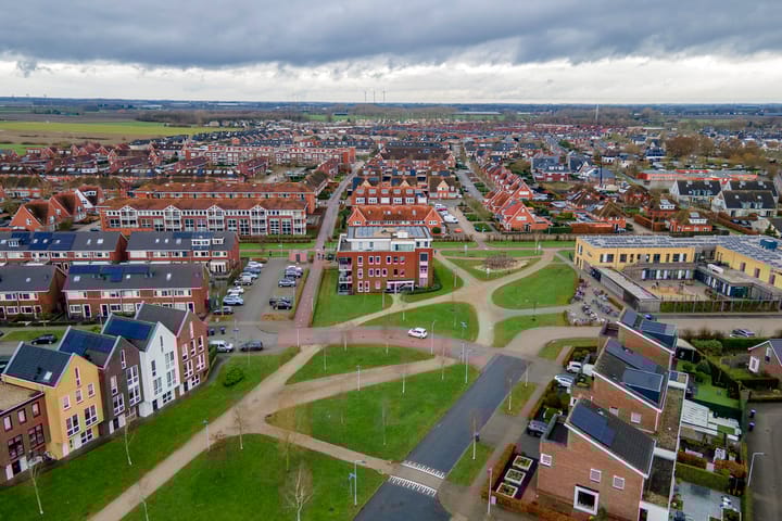 Photo 44 of Aardbeivlinder 68-23