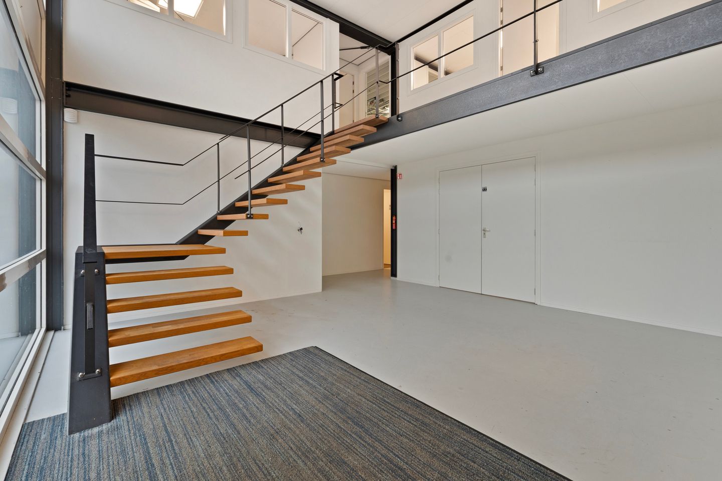 Bekijk foto 4 van Daniëlsweg 23