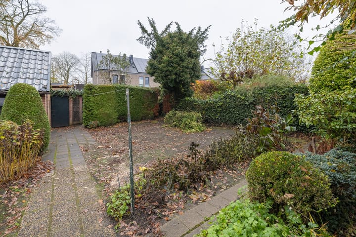 Foto 37 van Graaf van Lyndenlaan 3