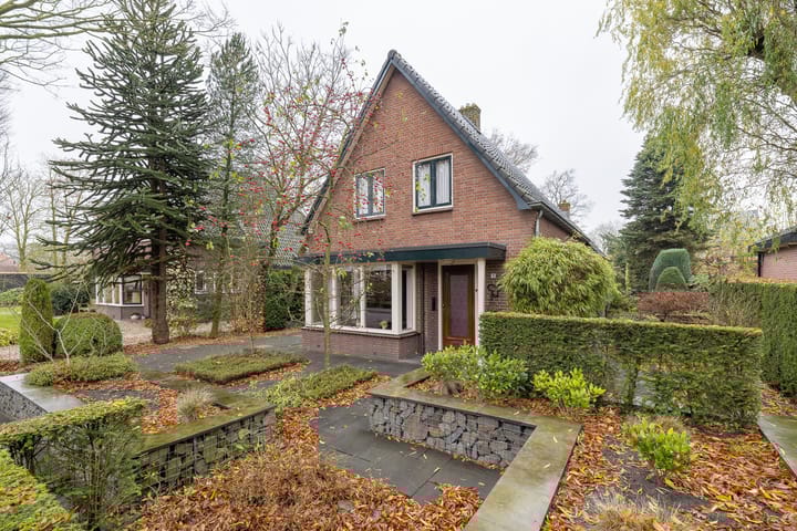 Foto 48 van Graaf van Lyndenlaan 3