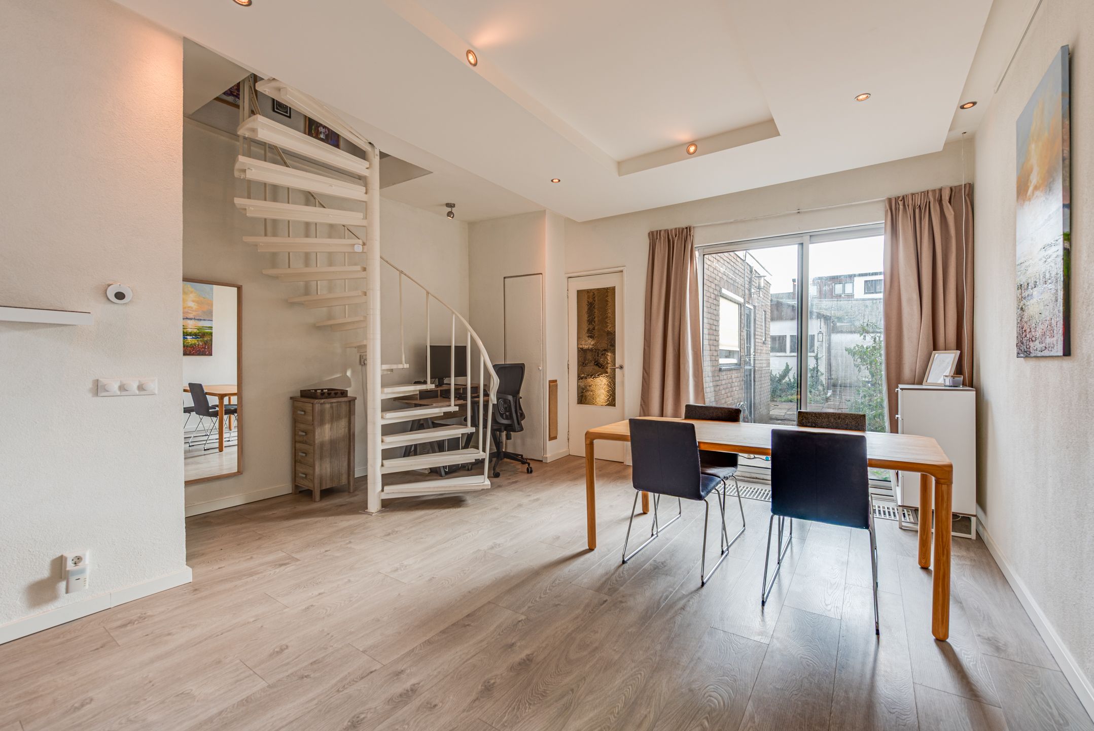 Foto 6 van Leeghwaterstraat 58