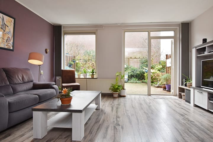 Foto 3 van Eric Satieplantsoen 14