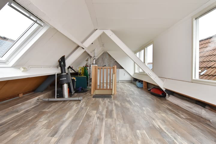 Foto 37 van Eric Satieplantsoen 14