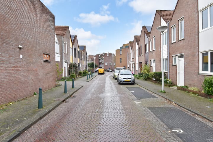 Foto 41 van Eric Satieplantsoen 14