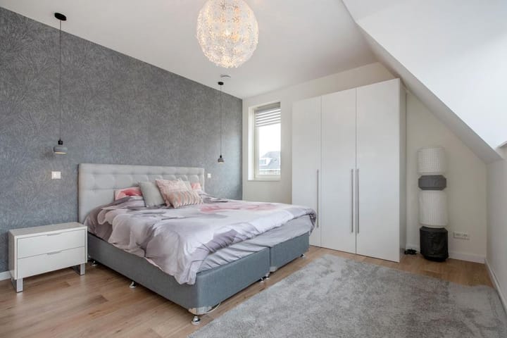 Foto 16 van Sir Winston Churchillln 1013-B