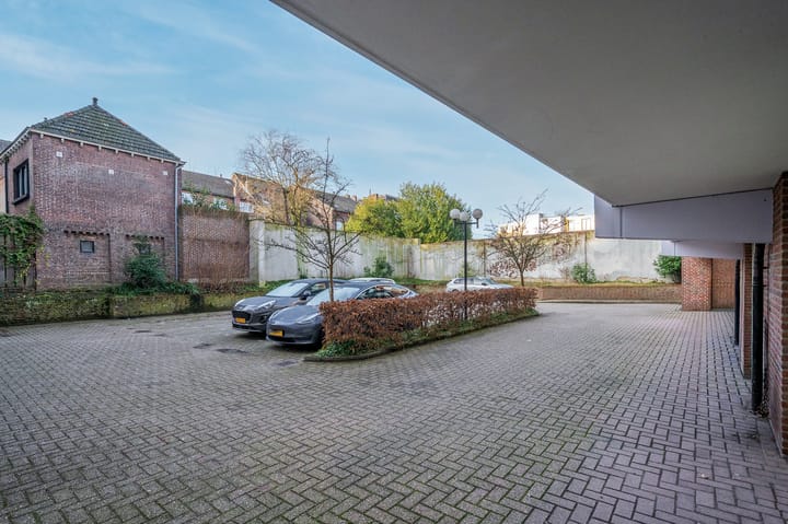 Foto 39 van Deken van Oppensingel 113