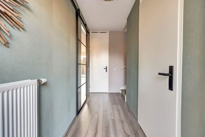 Photo 18 of Beugstraat 68