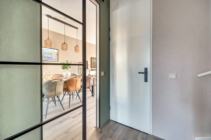 Photo 19 of Beugstraat 68