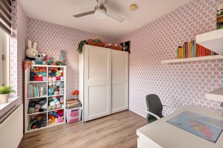 Photo 22 of Beugstraat 68