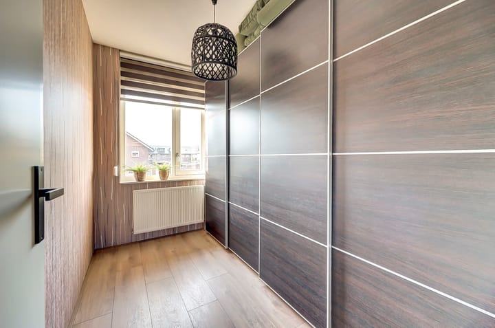 Photo 28 of Beugstraat 68