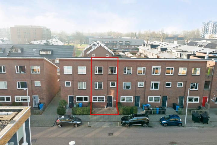 Photo 45 of Beugstraat 68