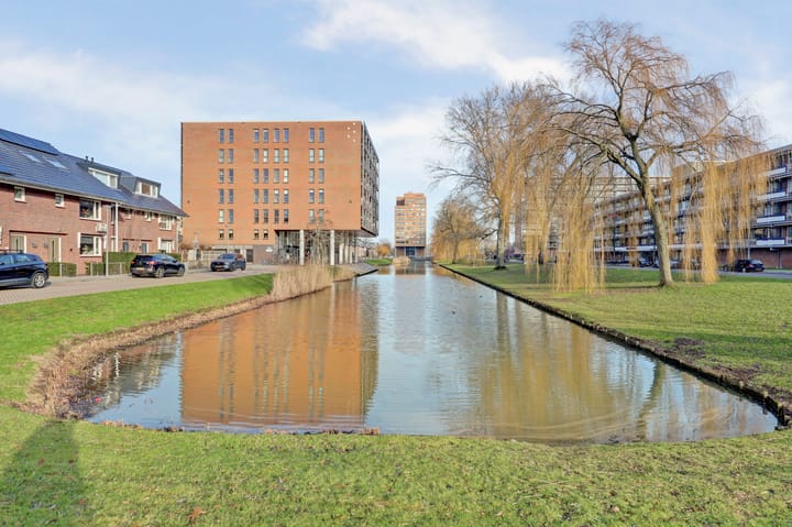 Photo 48 of Beugstraat 68