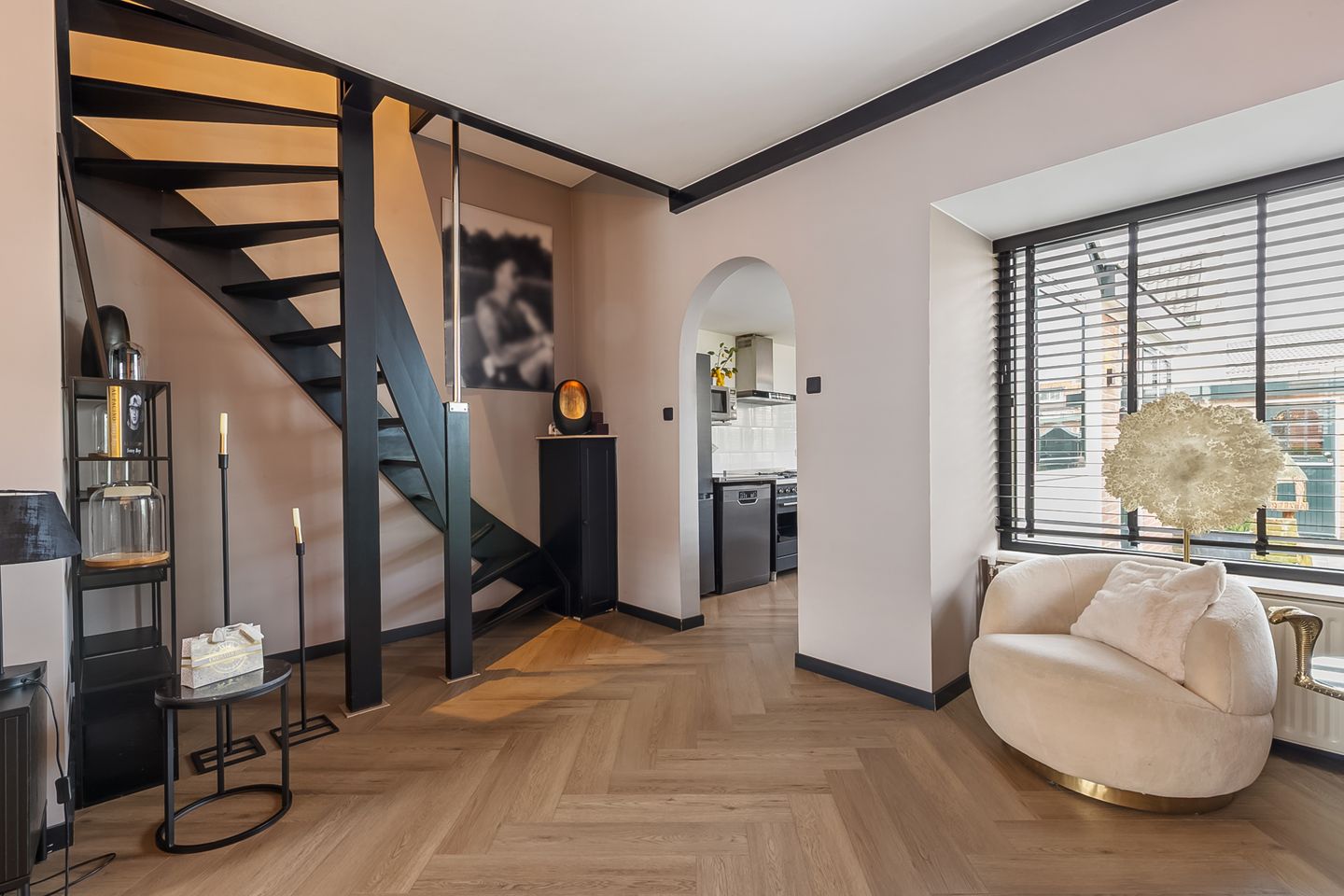 Foto 10 van Geuzenweg 235