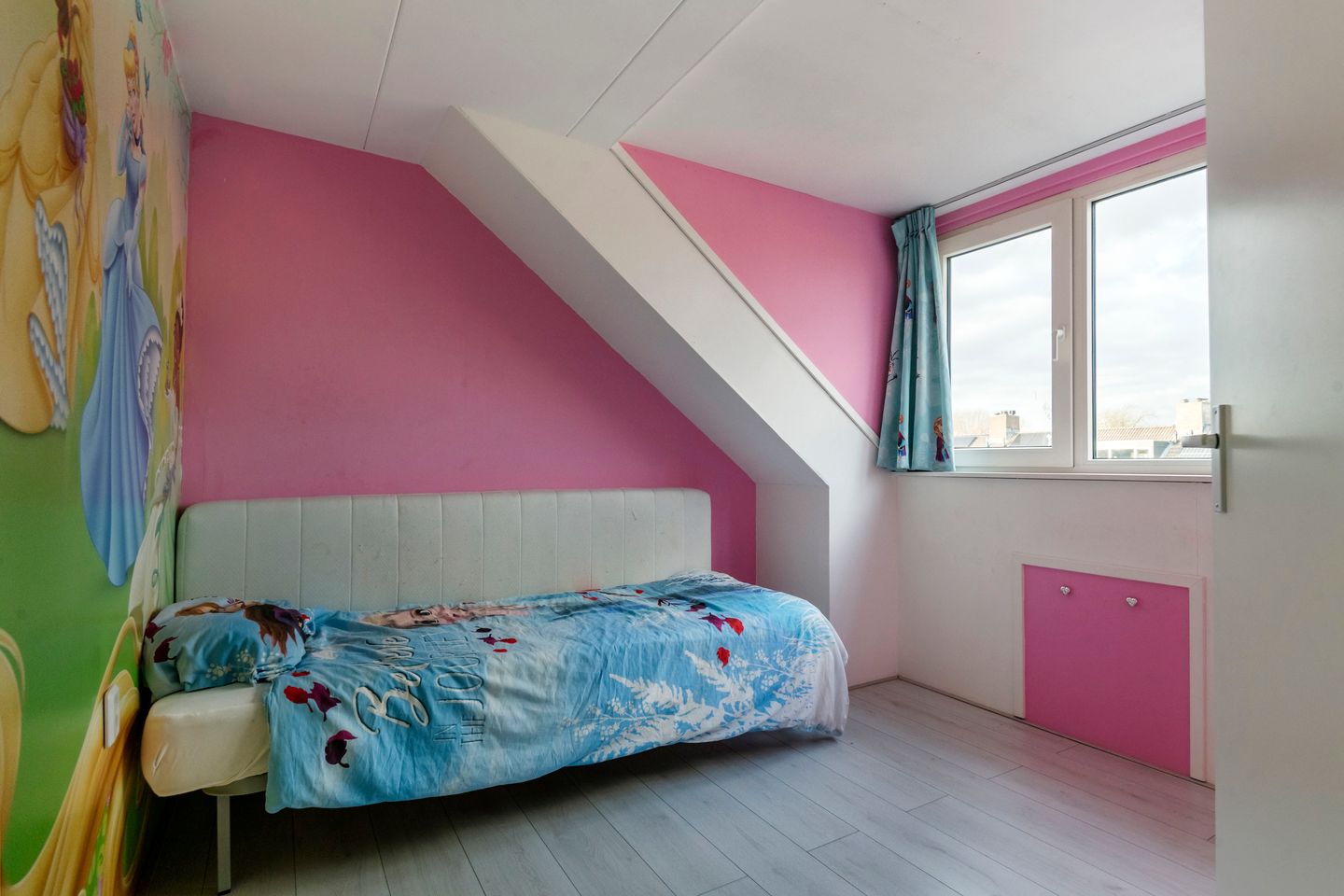 Foto 25 van Simon van Haarlemstraat 38