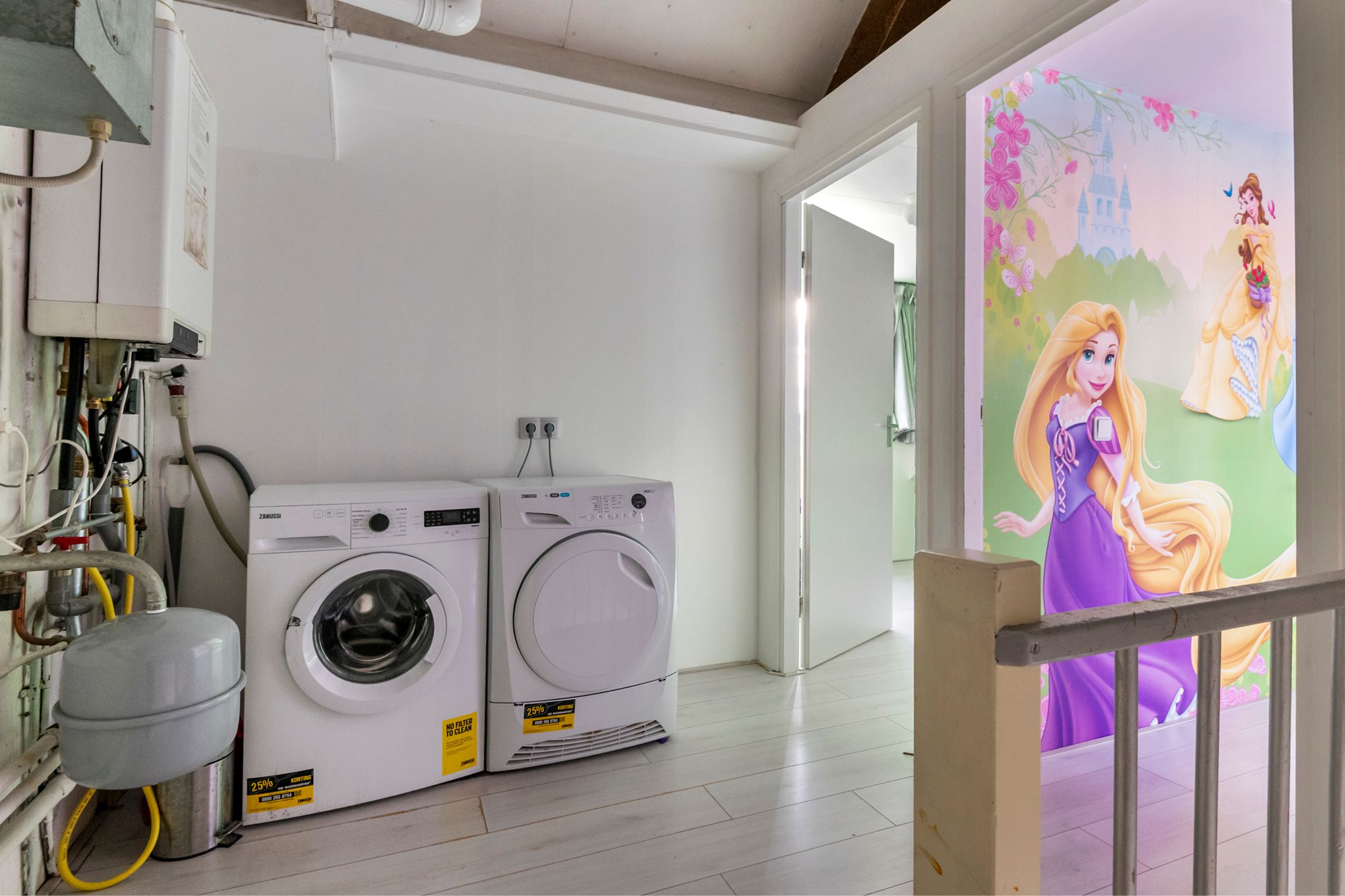 Foto 24 van Simon van Haarlemstraat 38