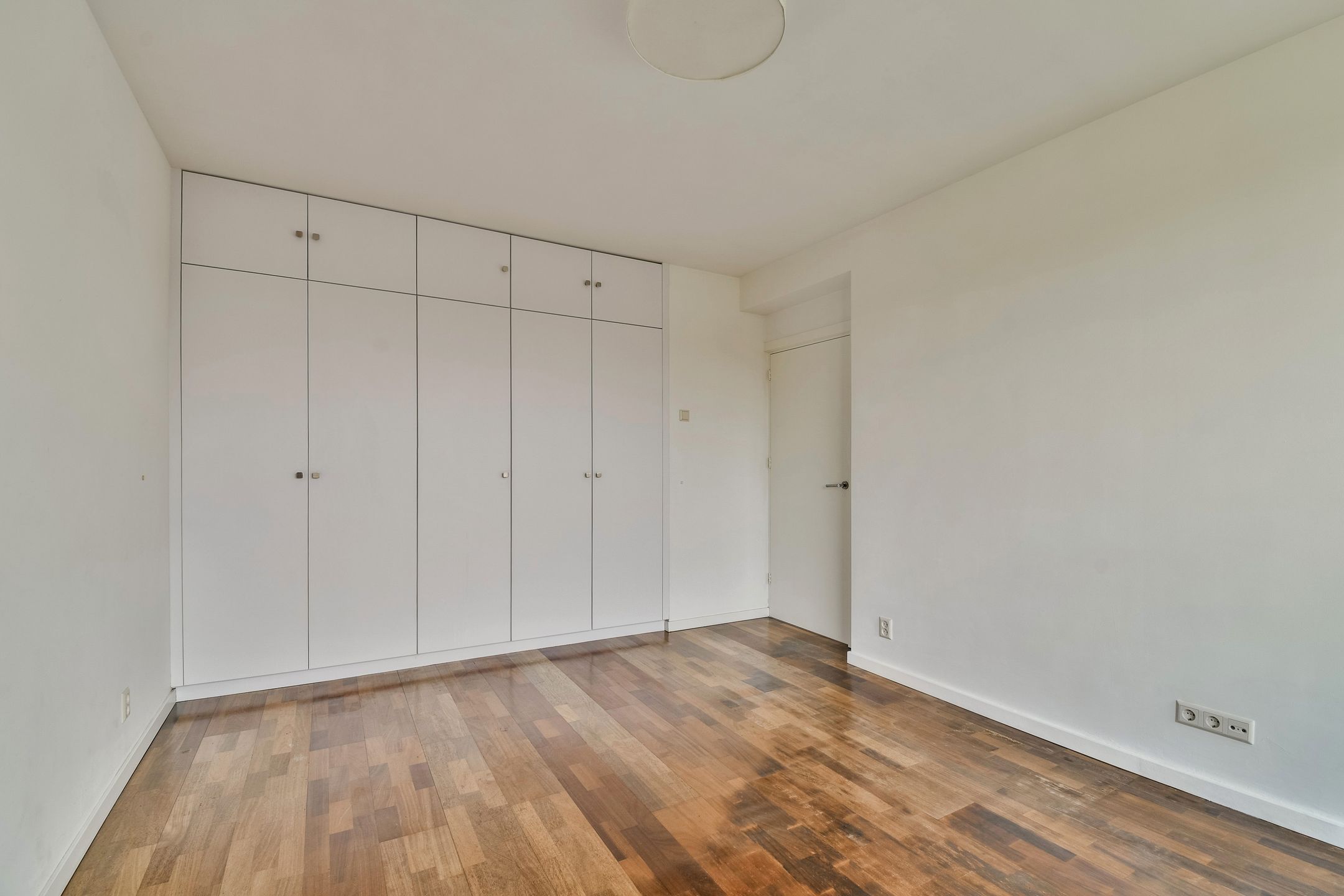 Foto 21 van De Lairesselaan 165