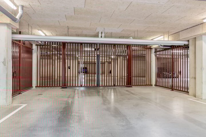 Photo 36 of Fascinatio Boulevard 704-L