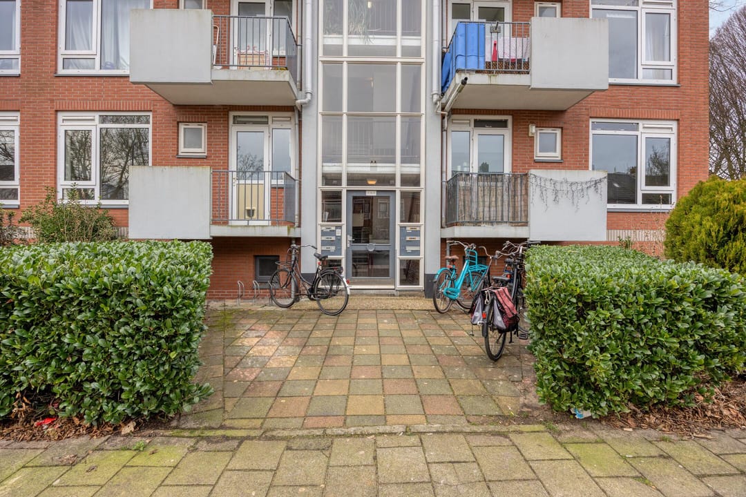 Photo 28 of Peter van Anrooystraat 31